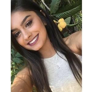 Meet your Posher, Mara